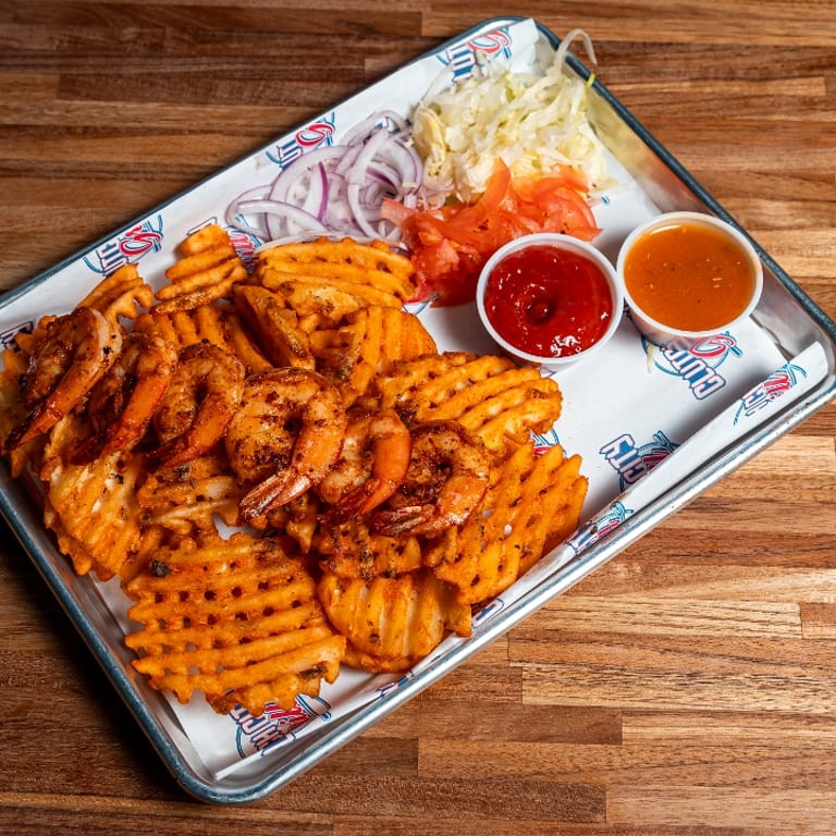 Refreshing Lemonade to Complement Your Meal